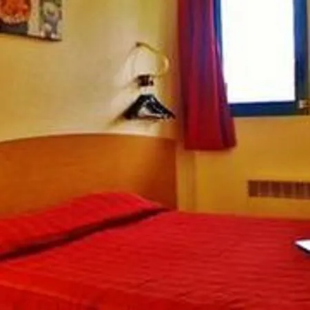 Fasthotel Paris Nord - Hotel
